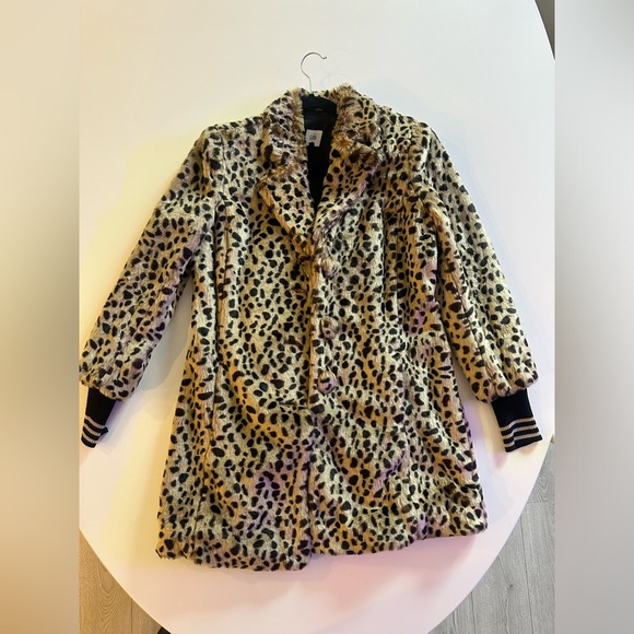 CABI faux fur jacket - Picture 4 of 8